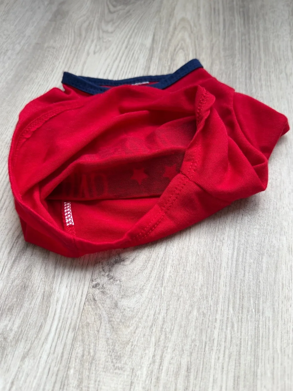 Other red short